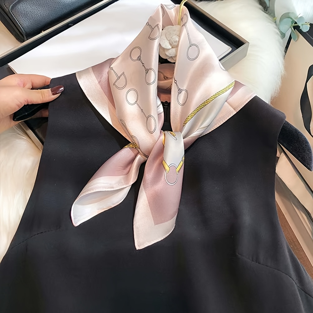 Luksusowa apaszka kwadratowa z – Luxury Bags And Accessories recenzja i cena