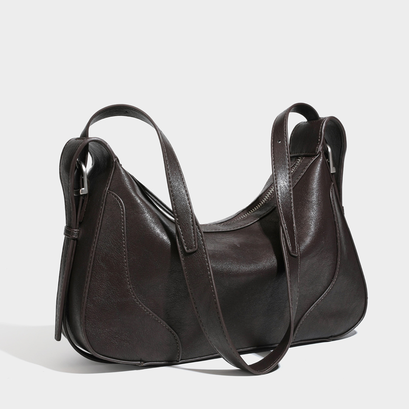 Małe torebki pod pachę w stylu – Luxury Bags England recenzja i cena