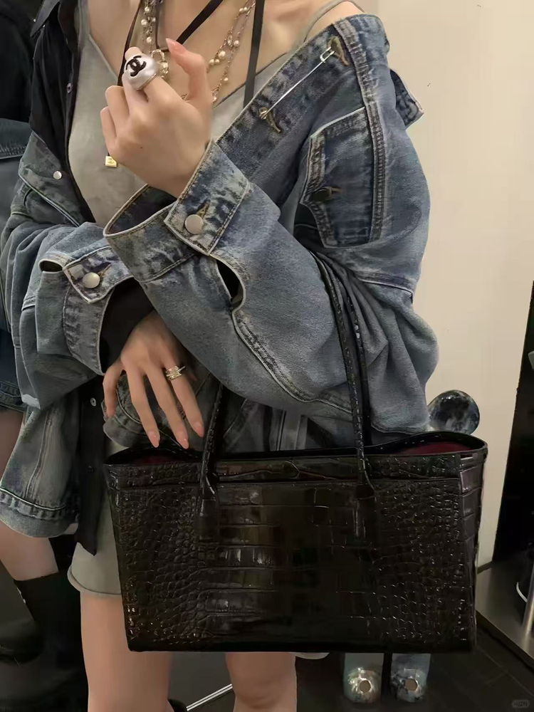 SHELKSBAG Damska torba typu to – Top Handle Patent Bag recenzja i cena