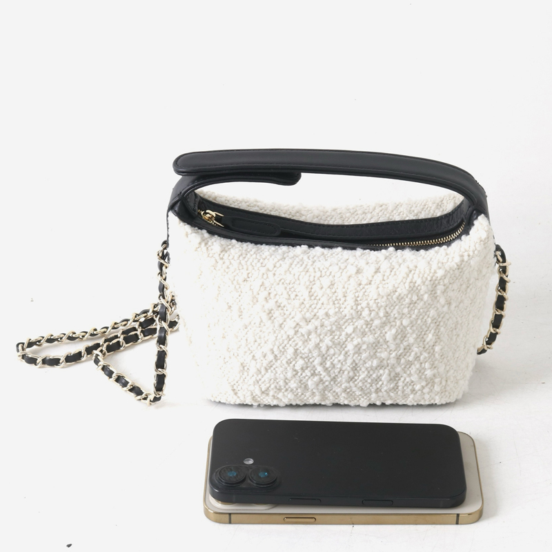 Skórzane klasyczne mini torebk – Luxury Bags Casual recenzja i cena