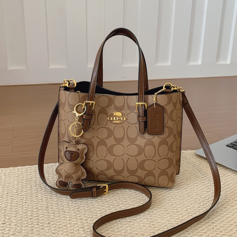 Elegancka torba typu tote z mo – Tote Bag Leather Monogram recenzja i cena
